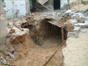 Egypt military unearthed many underground tunnels communicating Gaza with Rafah and Sheikh Zuweid.
